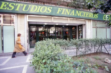 Fachada CEF.- Madrid. Martinez Campos 5.