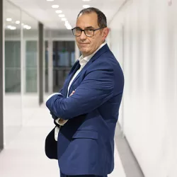 Profesor Ángel Montes Carrillo