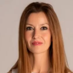 María Álvarez de Linera Ros