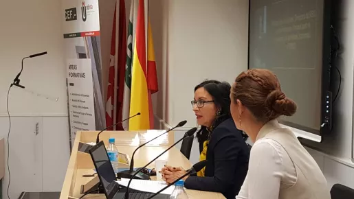 María Luisa de Contes y Teresa Castillo