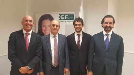 De izquierda a derecha, Joaquín Danvila, Roque de las Heras, Ignacio de las Heras -el ponente- y Arturo de las Heras (Redacción y fotografías: Luis Miguel Belda) De izquierda a derecha, Joaquín Danvila, Roque de las Heras, Ignacio de las Heras -el ponente- y Arturo de las Heras (Redacción y fotografías: Luis Miguel Belda)