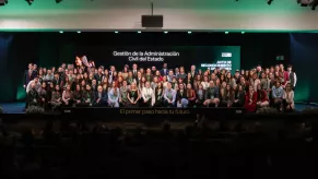 Más de 1.400 nuevos funcionarios de CEF.- celebran su plaza en la Administración pública.