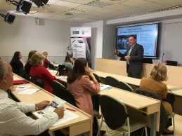 Eugenio Lanzadera, secretario general de UDIMA, durante su charla en CEF.-. este jueves. Eugenio Lanzadera, secretario general de UDIMA, durante su charla en CEF.-. este jueves.