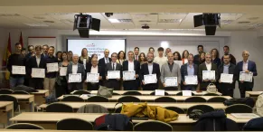 Entrega de diplomas a los centros participantes en la tercera edición del programa. Entrega de diplomas a los centros participantes en la tercera edición del programa.