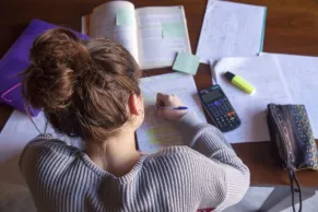 Estudiante de Oposiciones Estudiante de Oposiciones