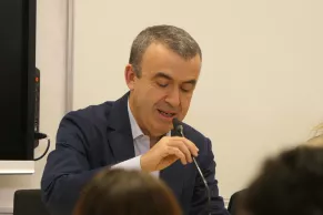 Lorenzo Silva habla sobre la Novela Policíaca Española en el CEF.- | FOTOS: Alejandro Benito Lorenzo Silva habla sobre la Novela Policíaca Española en el CEF.- | FOTOS: Alejandro Benito